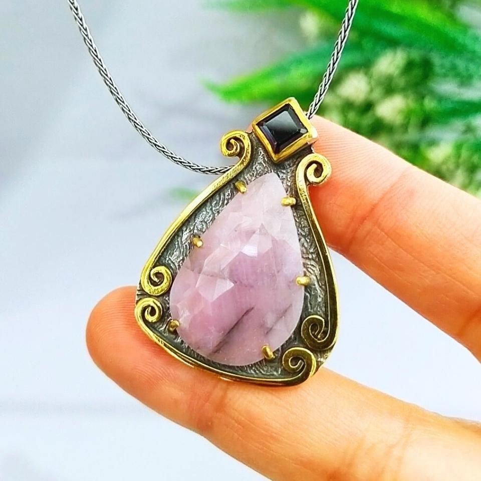 Pembe Safir Özel Tasarım Kolye - TSR1244