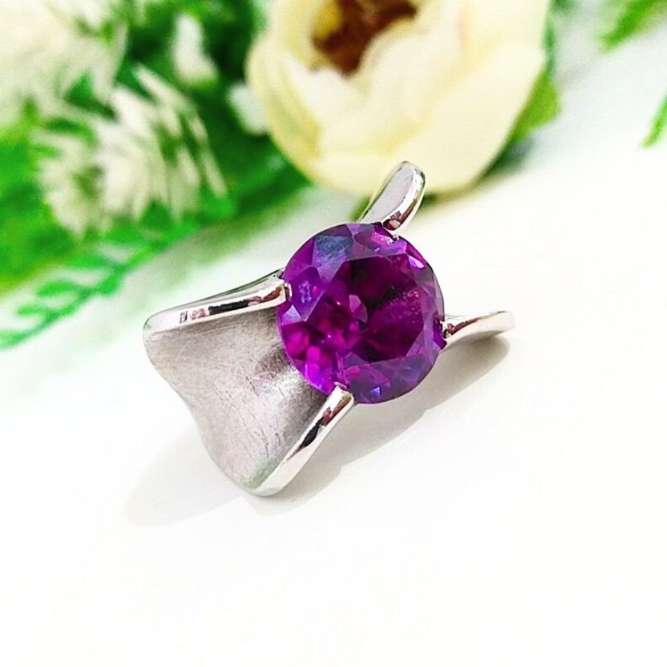 Alexandrit-Ring mit besonderem Design – OTS1021