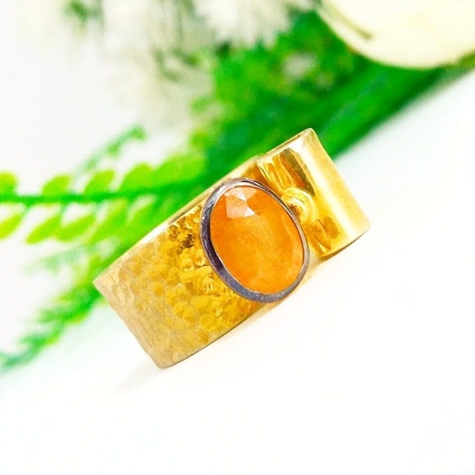 Gelber Saphir-Ring mit Sonderdesign – OTS1029