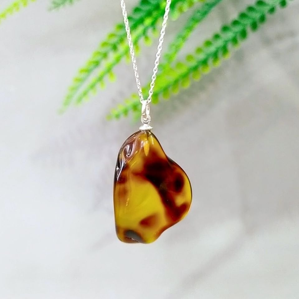 Green Amber Natural Stone Silver Pendant