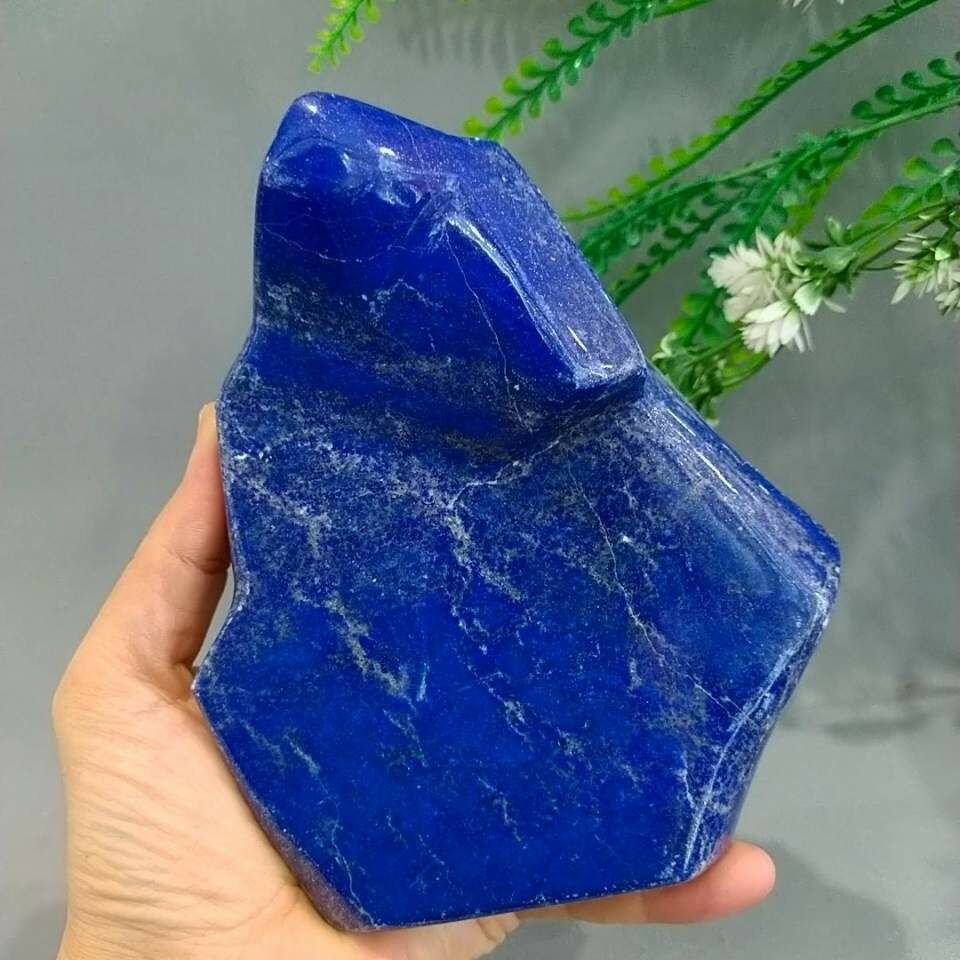 Lapis Lazuli Doğal Taş Kütle 1026 gr