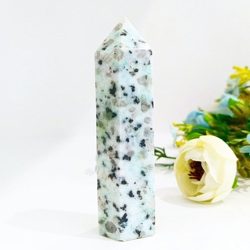 Kivi Jasper Obelisk Kulesi