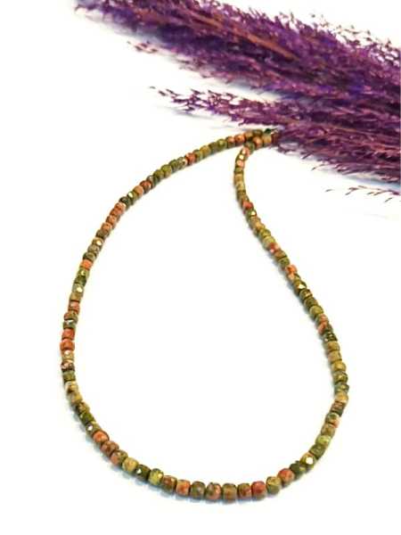 Unakit 4x4 mm Doğaltaş Kolye