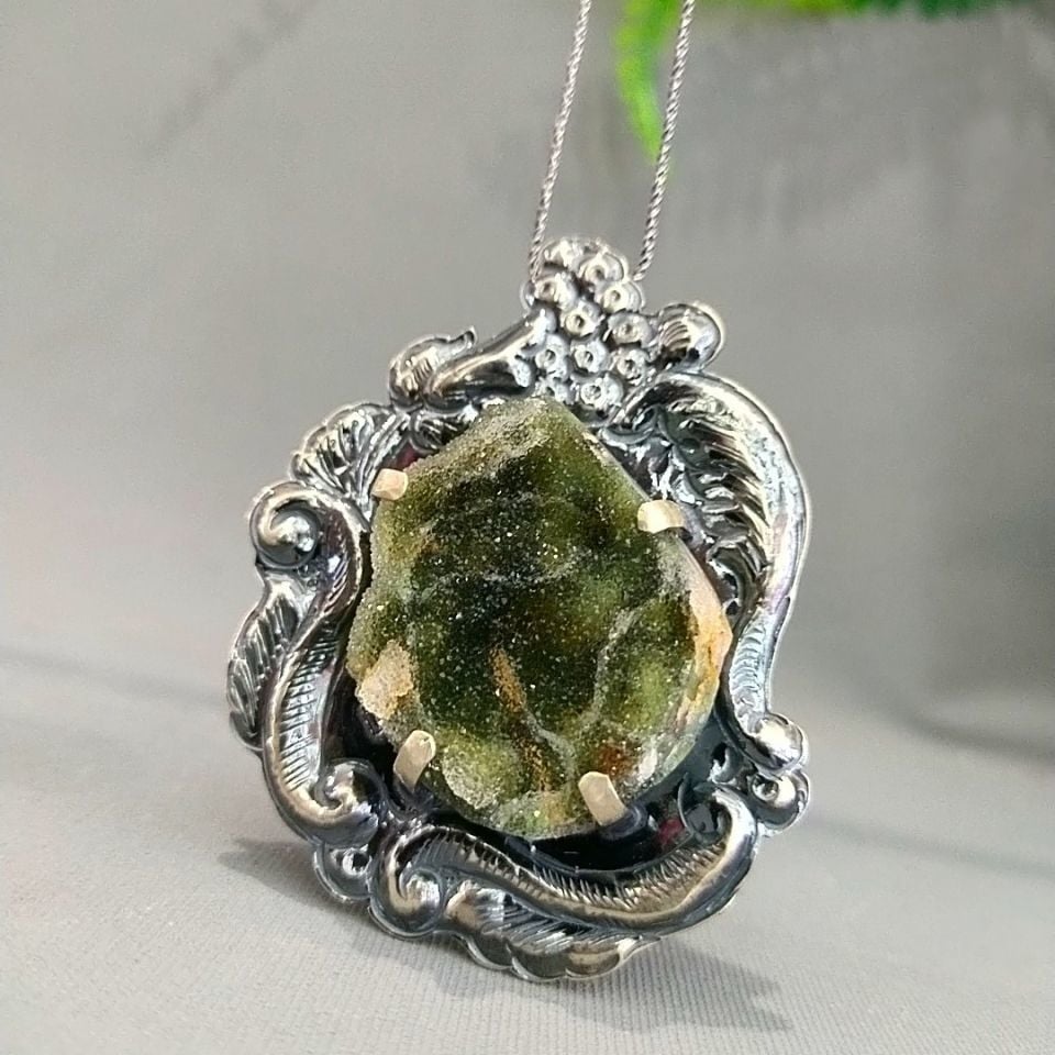 Druzy Kristal Kümesi Doğal Taş Kolye