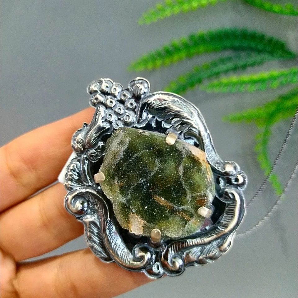 Druzy Kristal Kümesi Doğal Taş Kolye