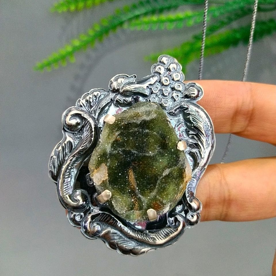 Druzy Kristal Kümesi Doğal Taş Kolye
