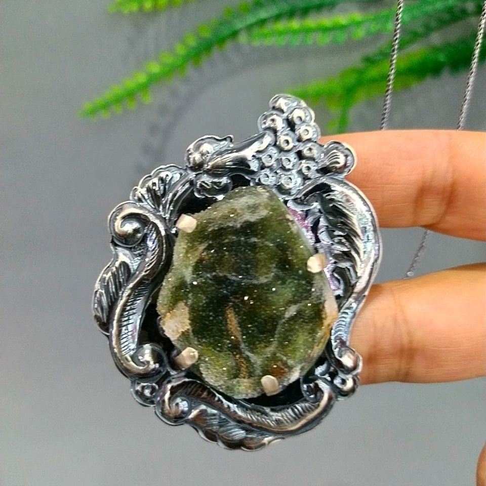 Druzy Kristal Kümesi Doğal Taş Kolye