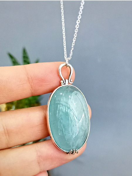 Aquamarine Stone Special Design Necklace