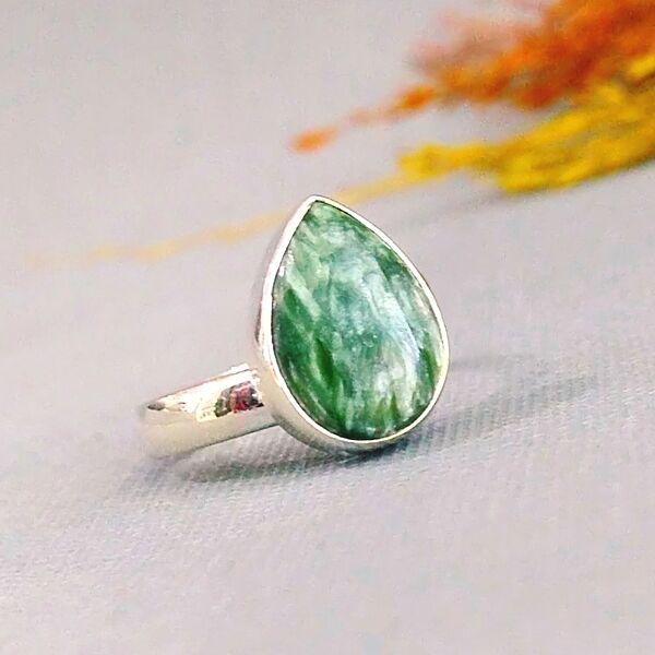 Serafinit Special Design Natural Stone Ring