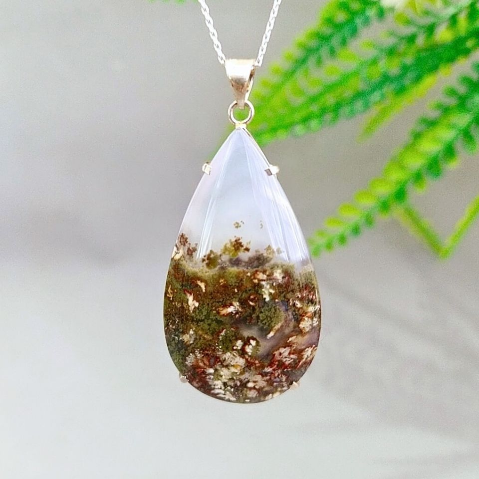 Scenic Agate Special Design Natural Stone Silver Necklace