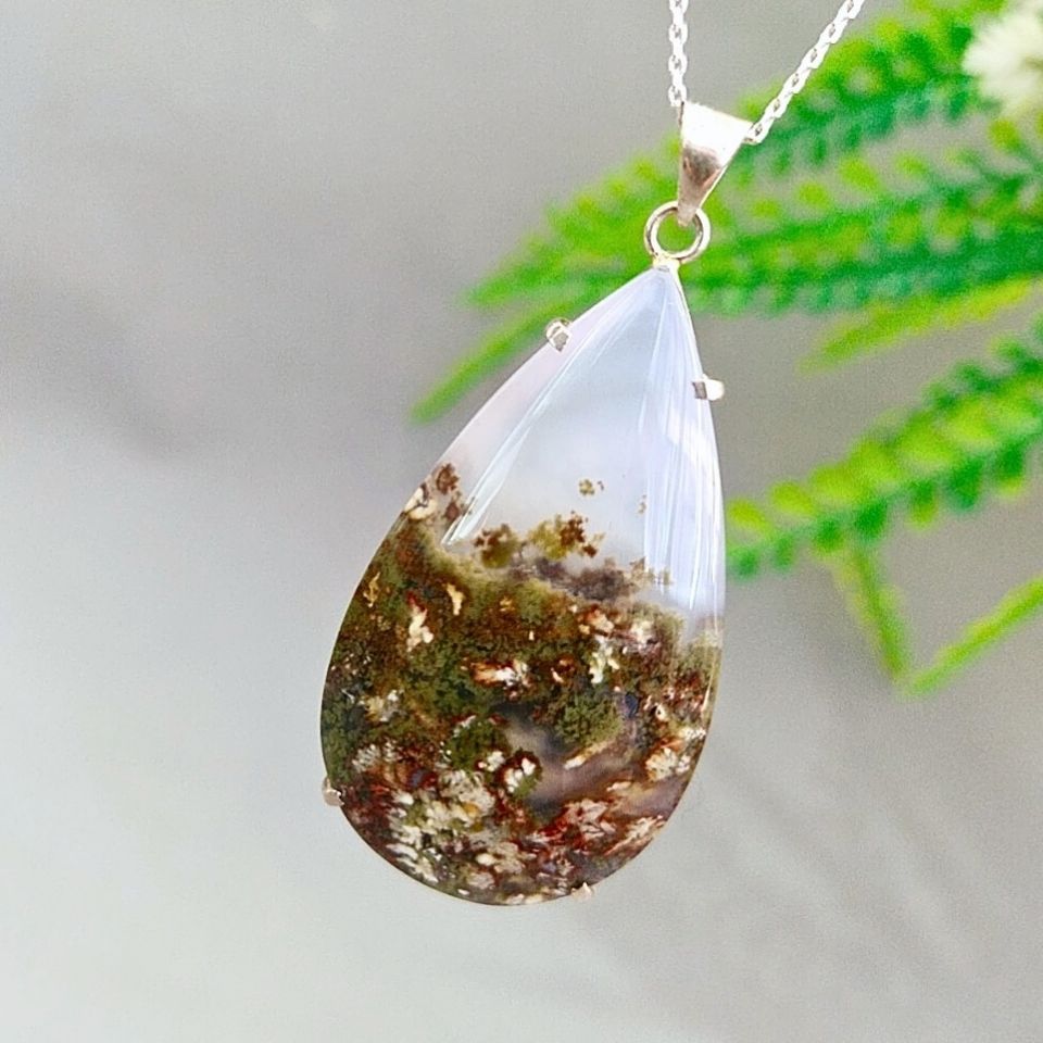 Scenic Agate Special Design Natural Stone Silver Necklace
