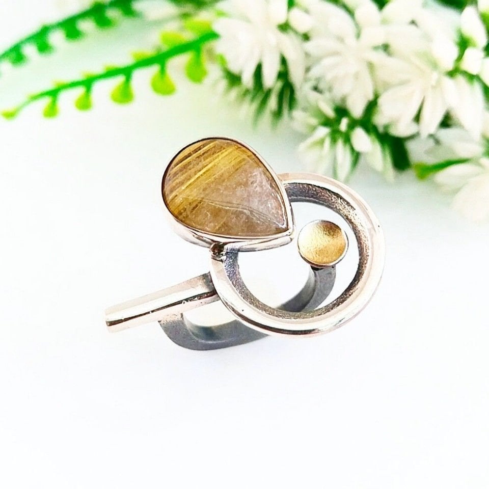 Gold Beryl Special Design Ring - OTS1085