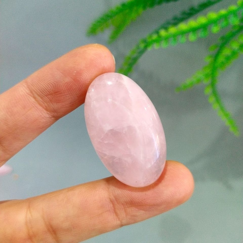 Pembe Kuvars Doğal Taş Kabaşon P87