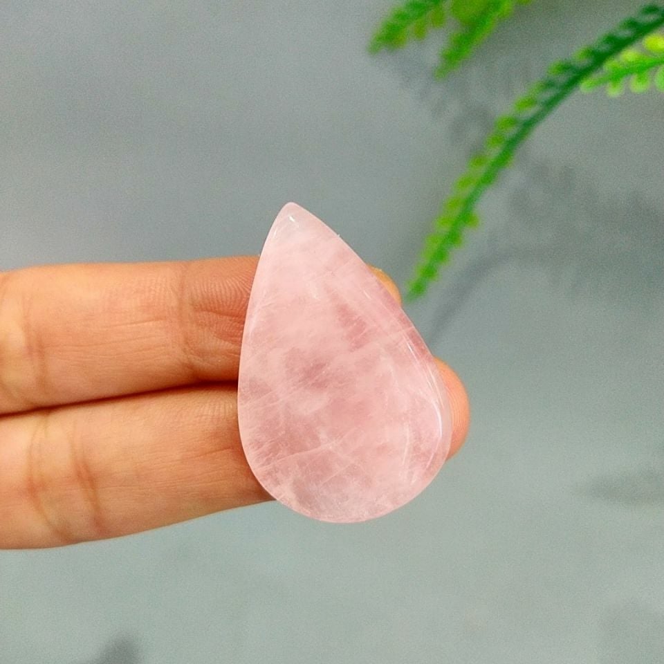 Pembe Kuvars Doğal Taş Kabaşon P97