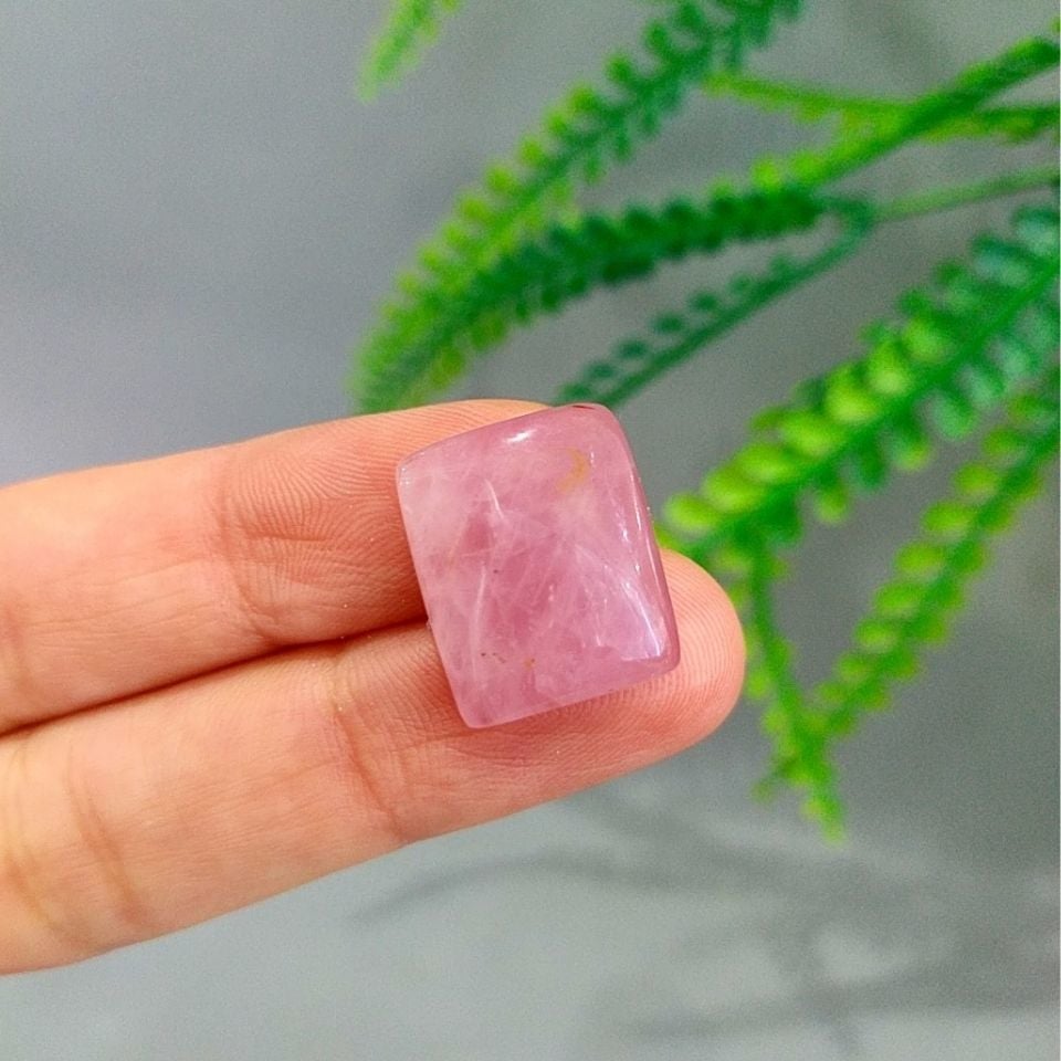 Pembe Kuvars Doğal Taş Kabaşon P117