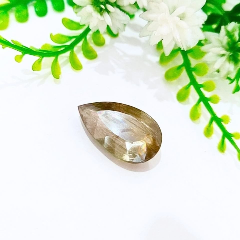 Diaspor Natural Stone Cabochon 21.70 crt