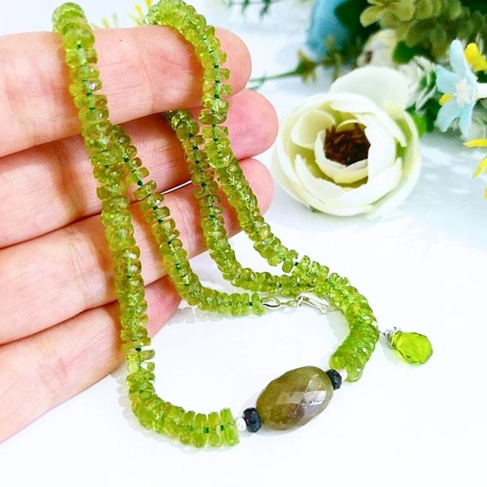Chrysoberyl and Natural Stone Necklace