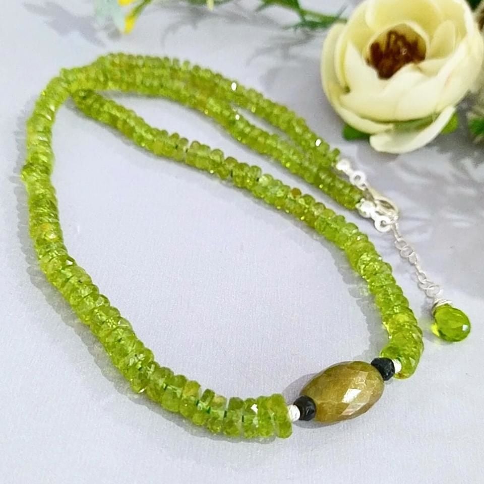 Chrysoberyl and Natural Stone Necklace