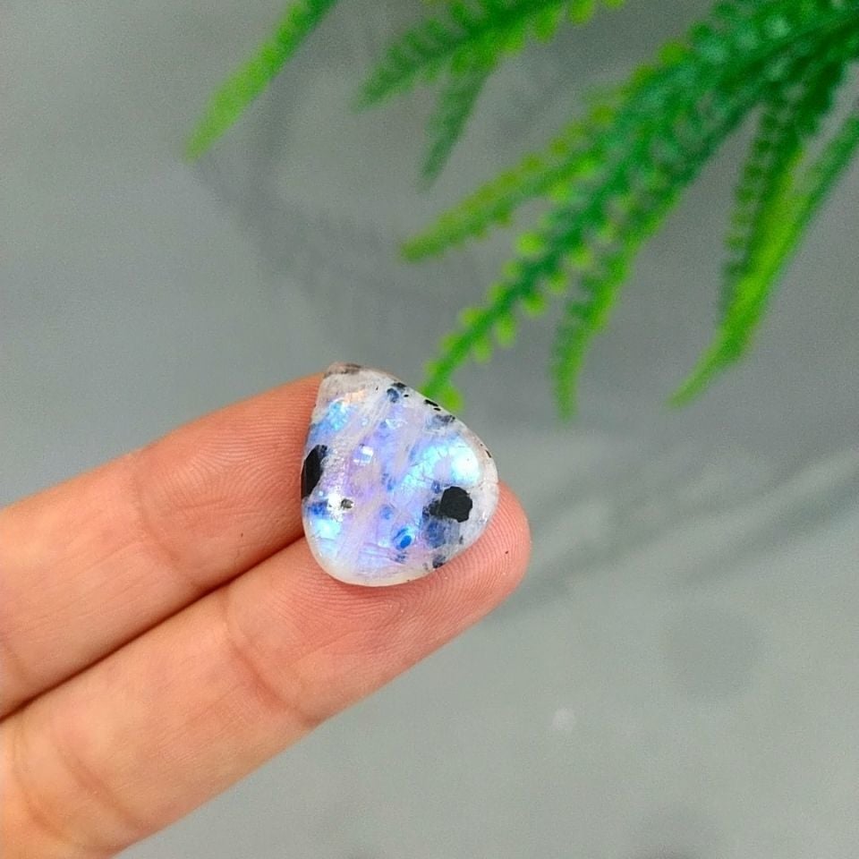 Moonstone Cabochon A150