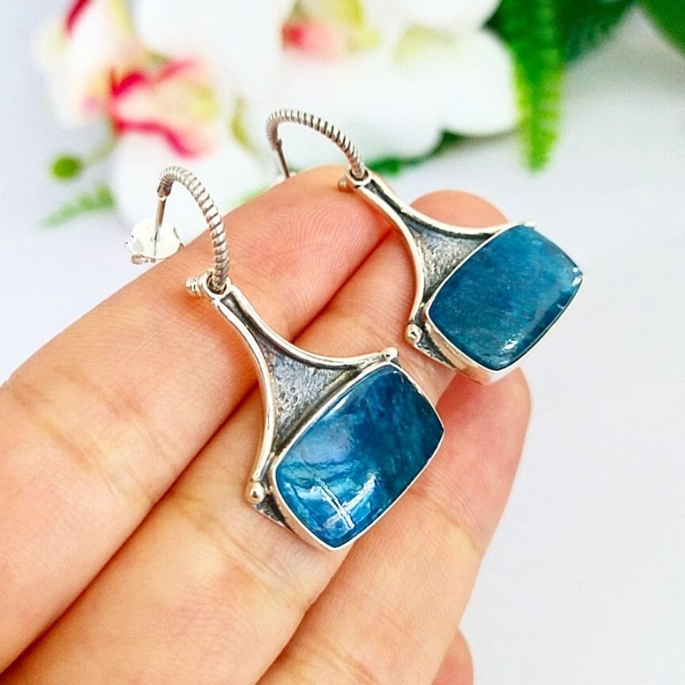 Apatit Taşı Özel Tasarım Küpe – KP950