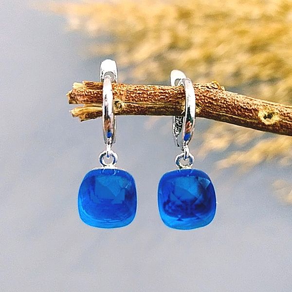 Blue Topaz Özel Tasarım Doğaltaş Küpe