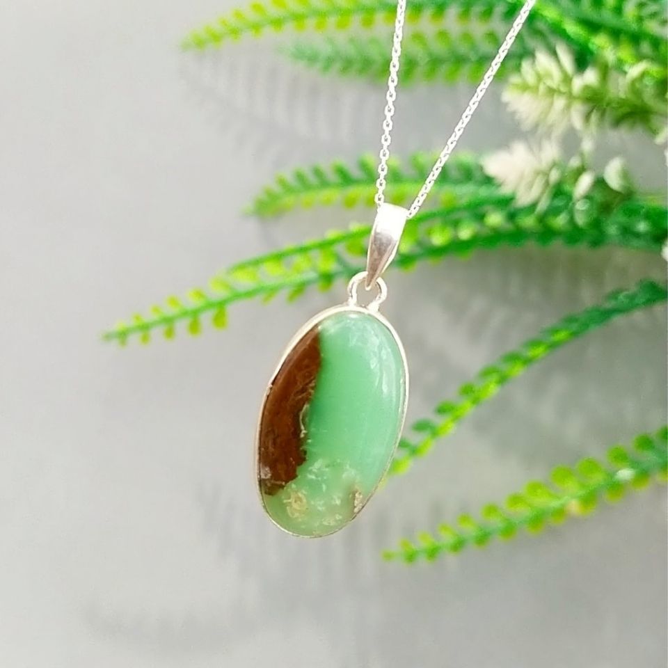 Chrysoprase Stone Special Design Necklace