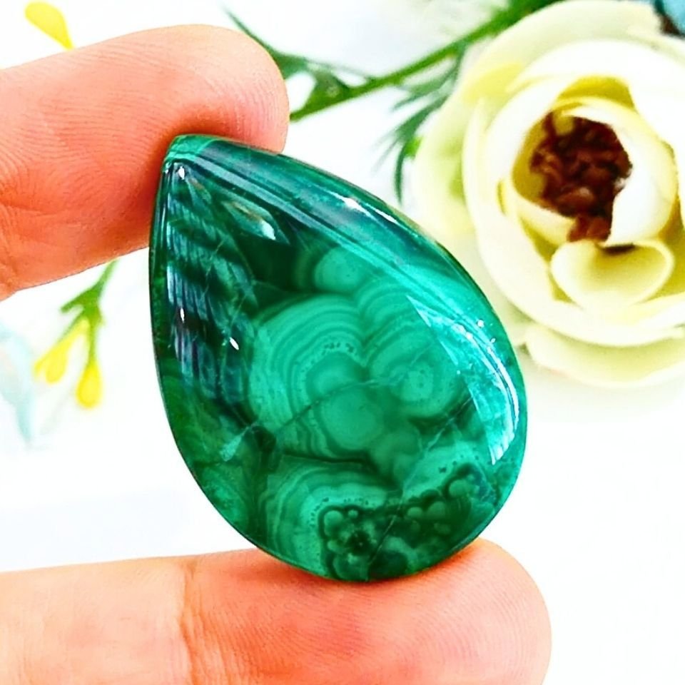 Malachit Naturstein Cabochon K329