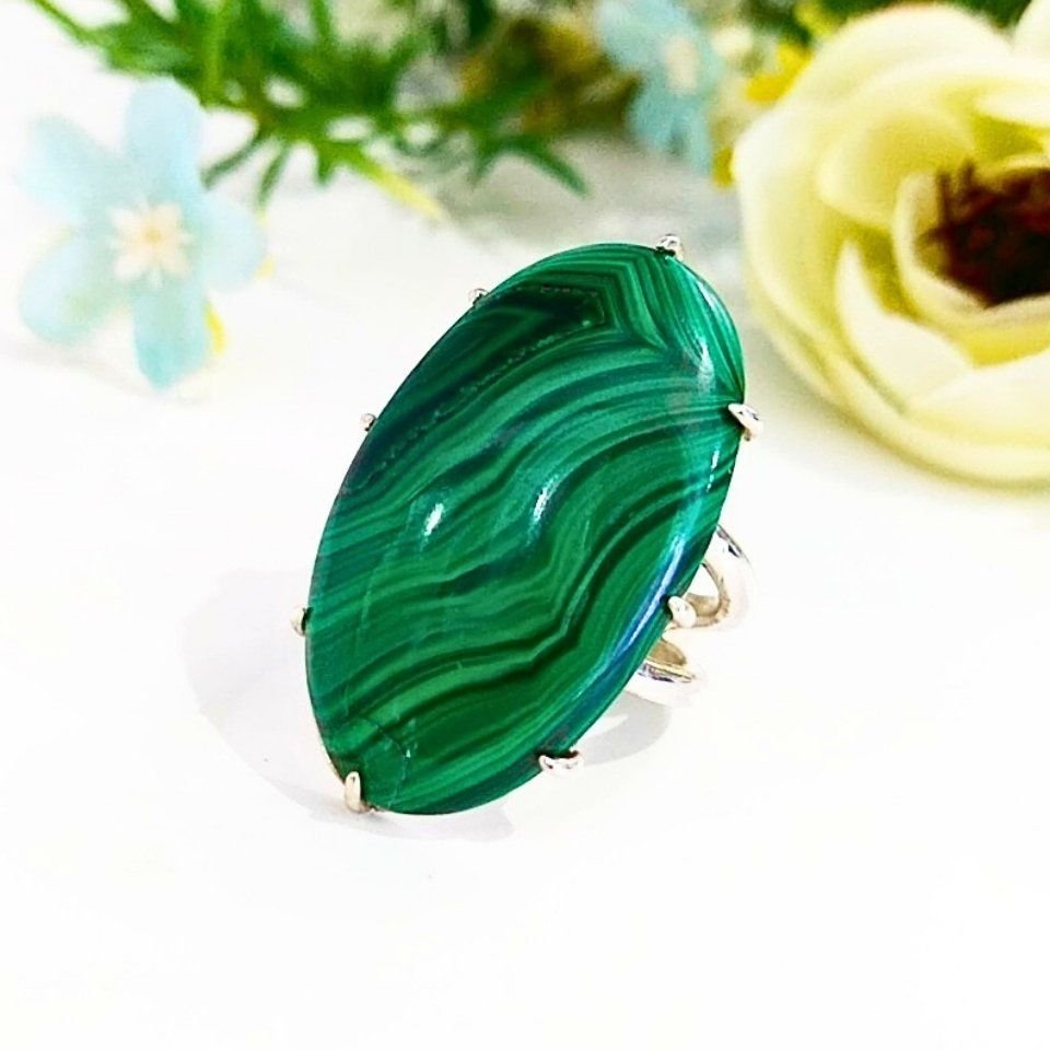 Malachite Stone Special Design Ring - OTS948