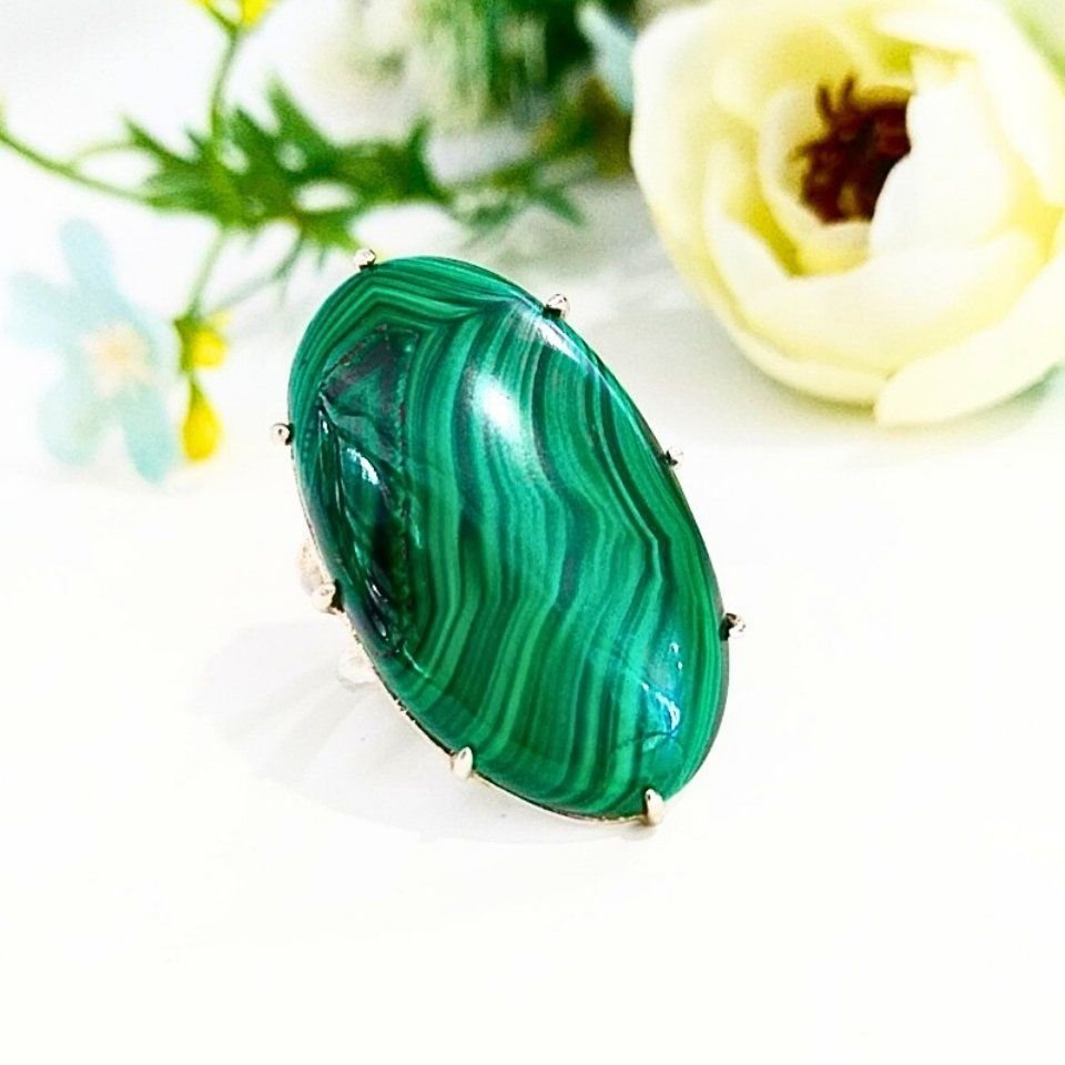 Malachite Stone Special Design Ring - OTS948