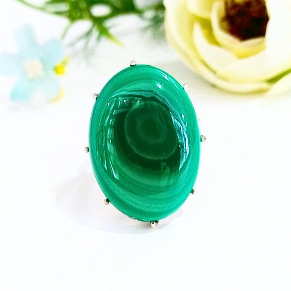 Malachite Stone Special Design Ring - OTS949