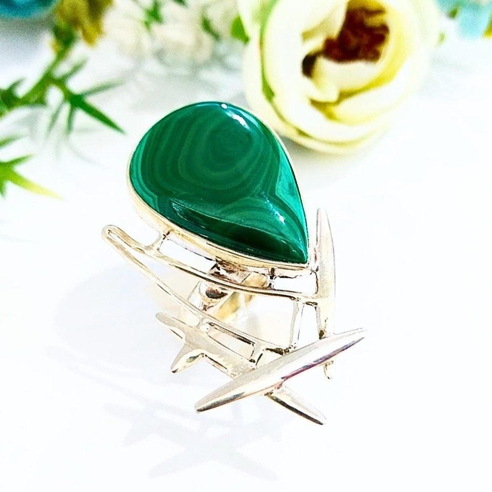 Malachite Stone Special Design Ring - OTS950