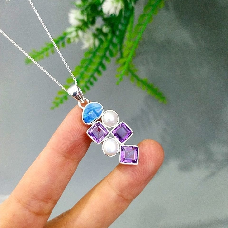 Opal Taşı Özel Tasarım Kolye