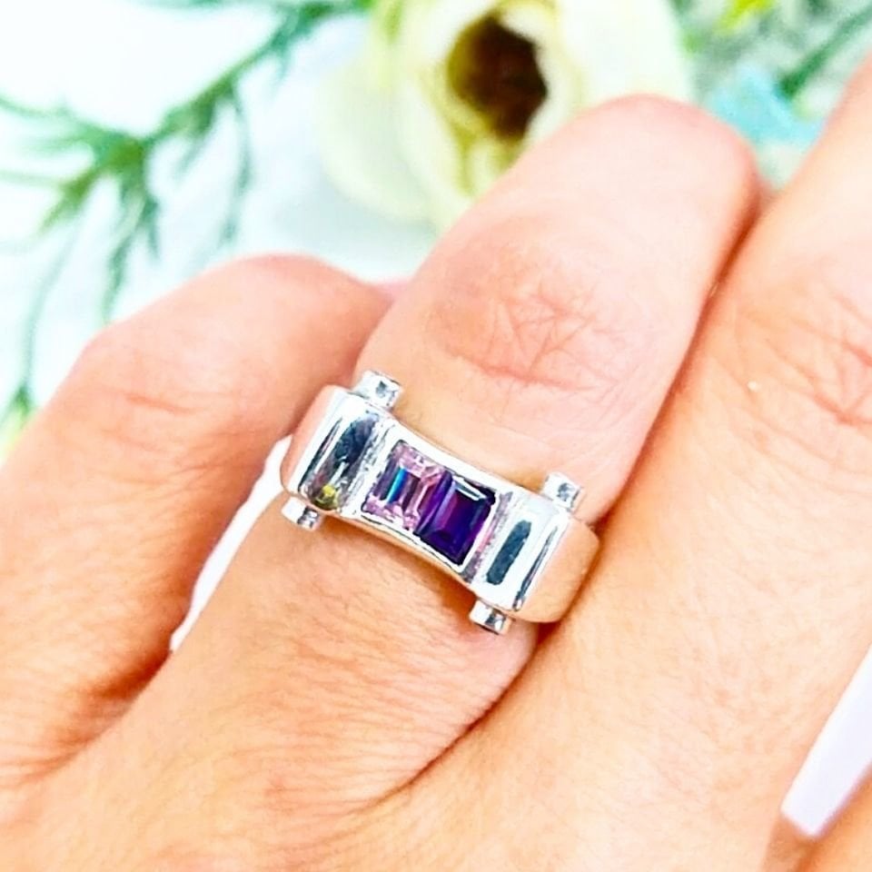 Ring mit Rosenquarz und Amethyst im Sonderdesign