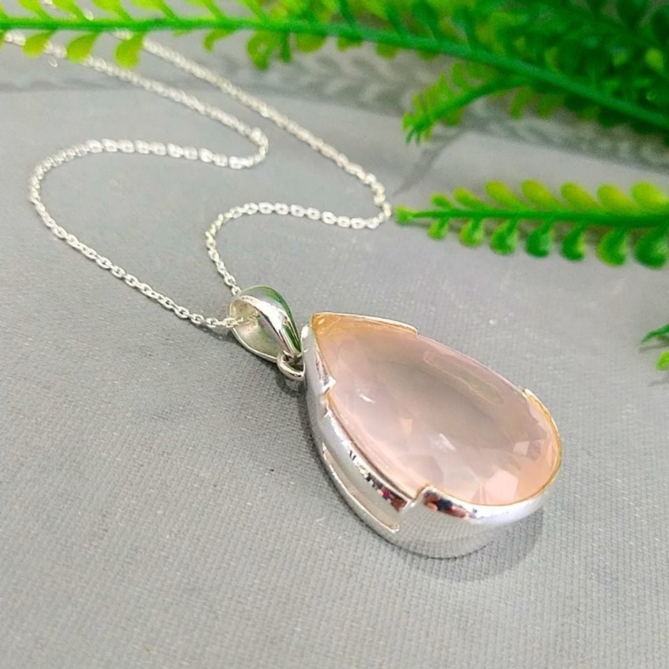 Rose Quartz Special Design Necklace