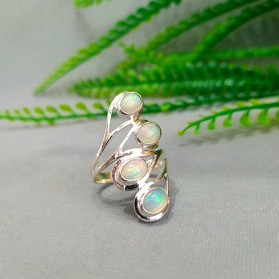 Opal Taşı Özel Tasarım Yüzük