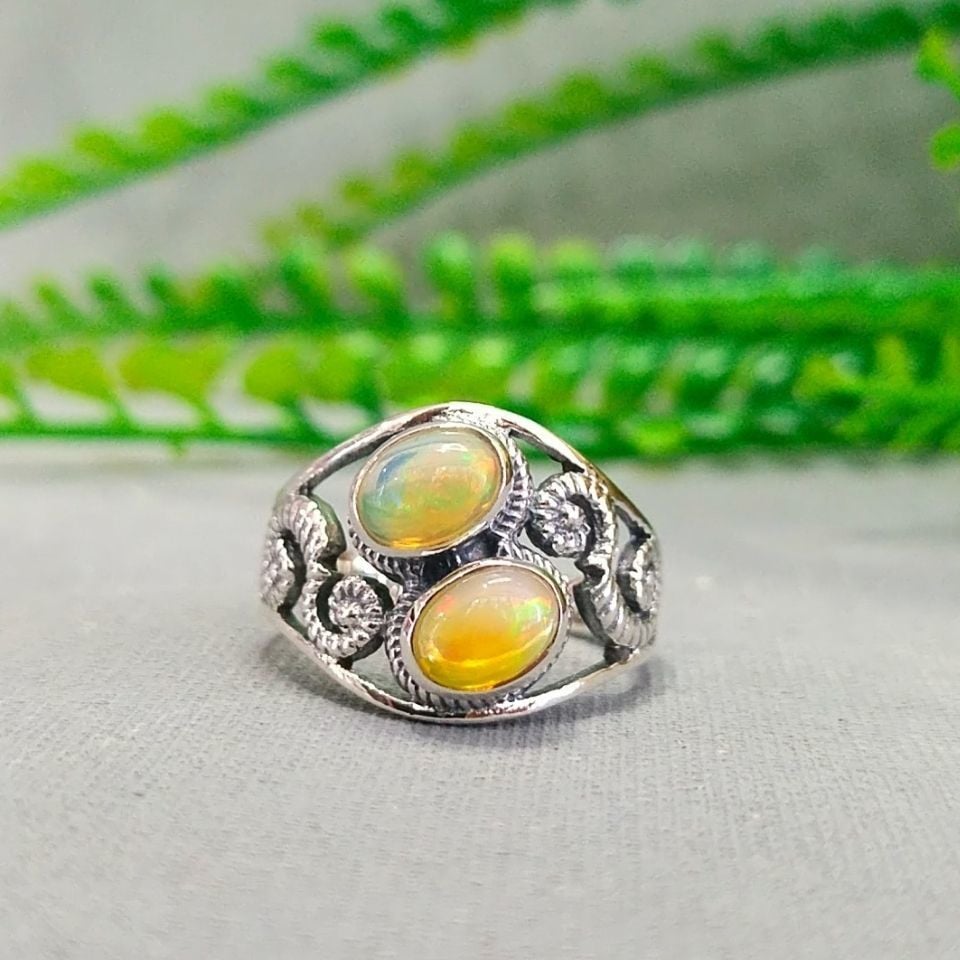 Opal Taşı Özel Tasarım Yüzük