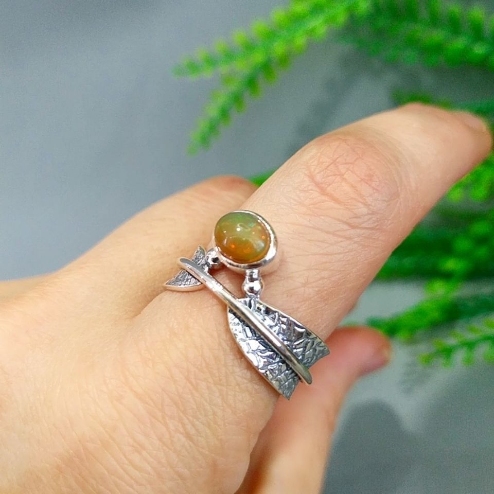 Opal Taşı Özel Tasarım Yüzük