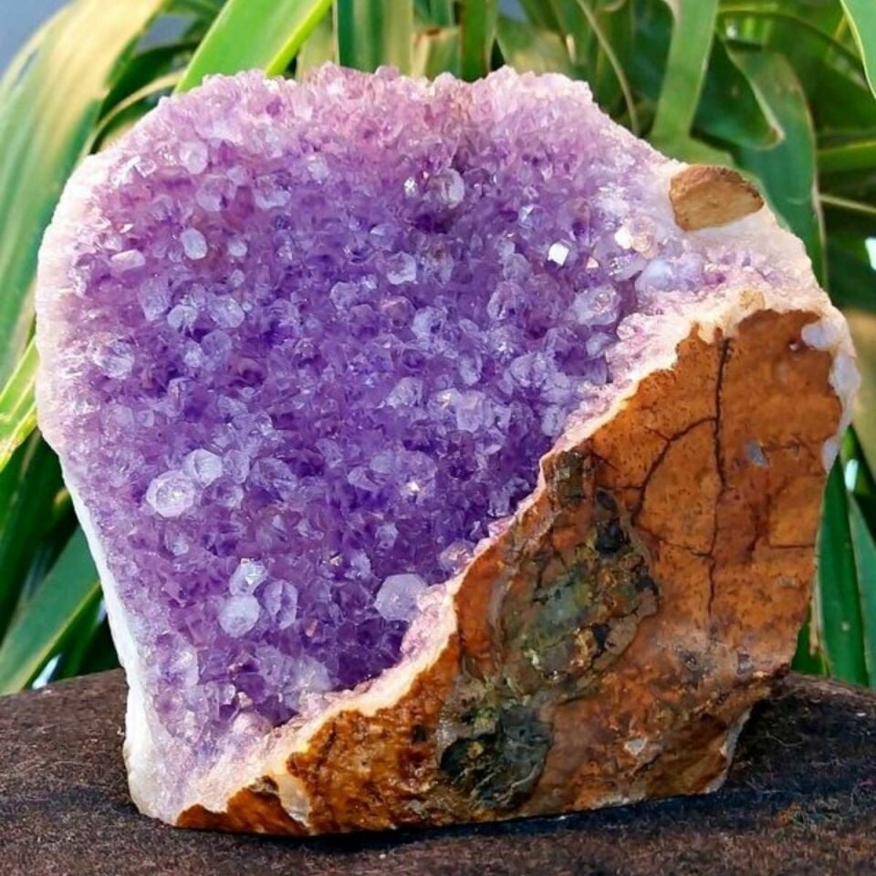 Ametist Taşı Kütle Mineral 2,400 gr