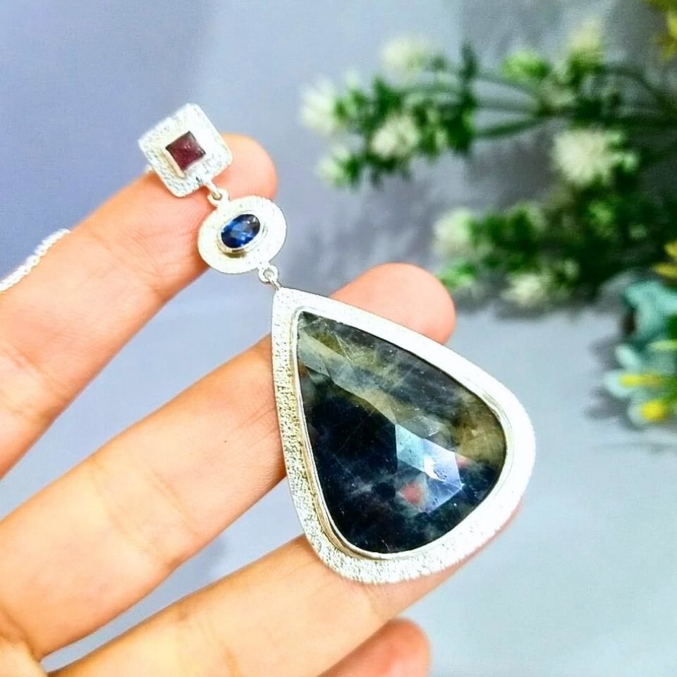 Safir Taşı Doğal Taş Kolye - TSR1222