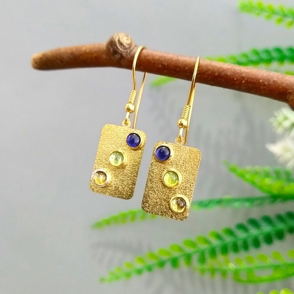 Ohrringe mit Amethyst- und Citrinstein im Sonderdesign