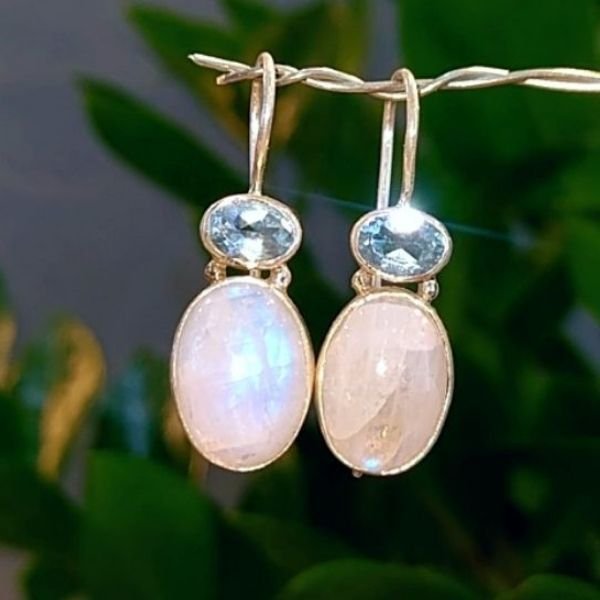 Aytaşı Blue Topaz Özel Tasarım Küpe