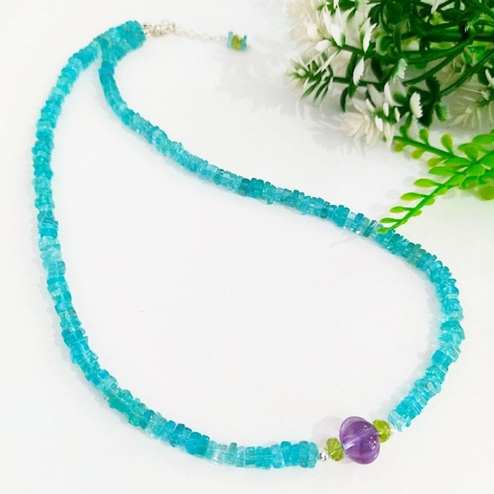 Apatite Special Design Natural Stone Necklace – DKLY300