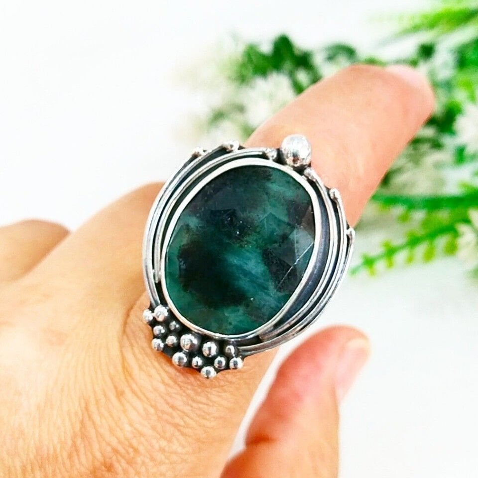 Natural Emerald Custom Design Ring – OTS1113