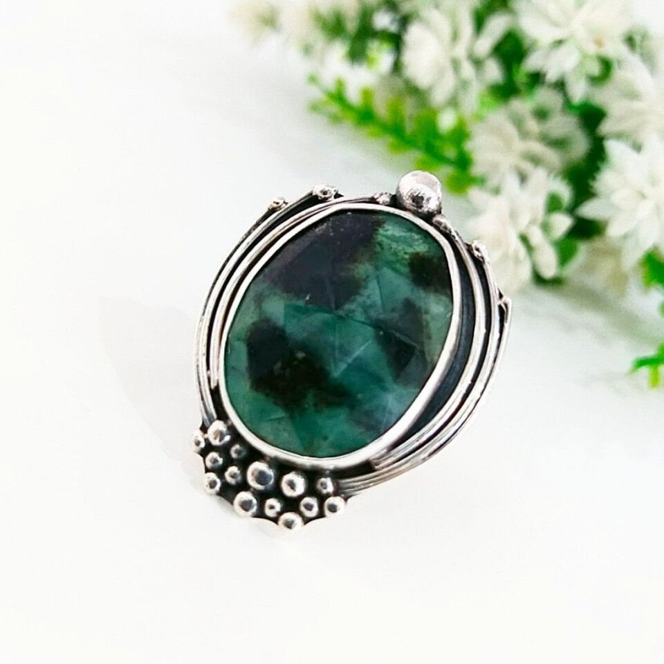 Natural Emerald Custom Design Ring – OTS1113