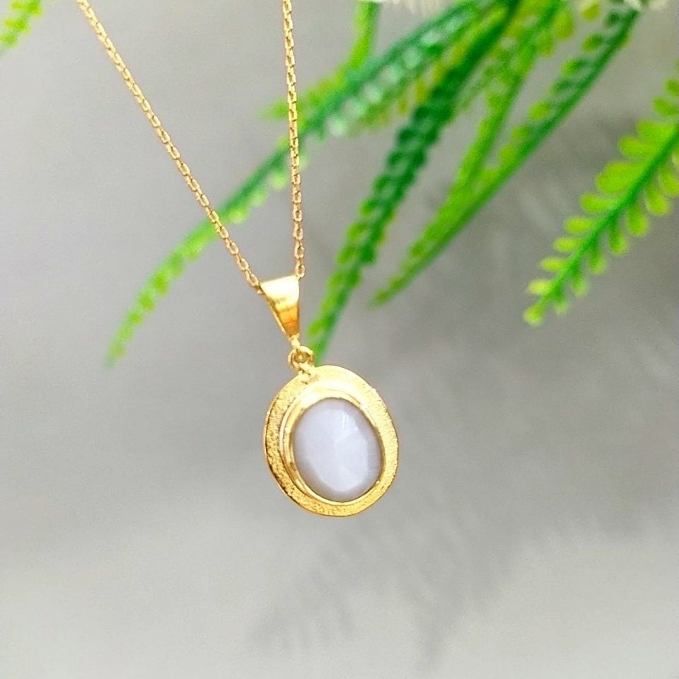Special Design Rainbow Moonstone Necklace